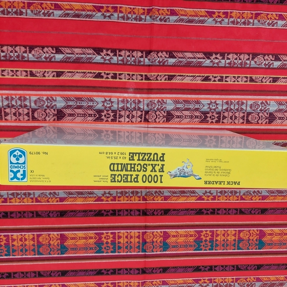 F.X. Schmid 100 Piece Jigsaw Puzzle Pack Leader Wolf Shaped Vintage Sally Smith - Picture 10 of 11